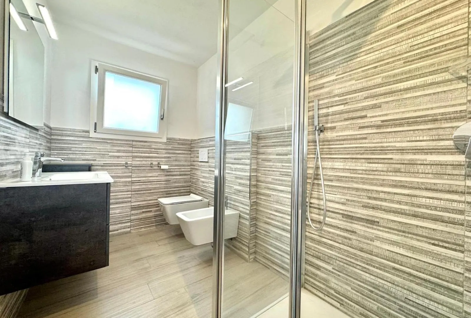 Casa vacanze Villa With Jacuzzi - Joy Collection Àrbatax